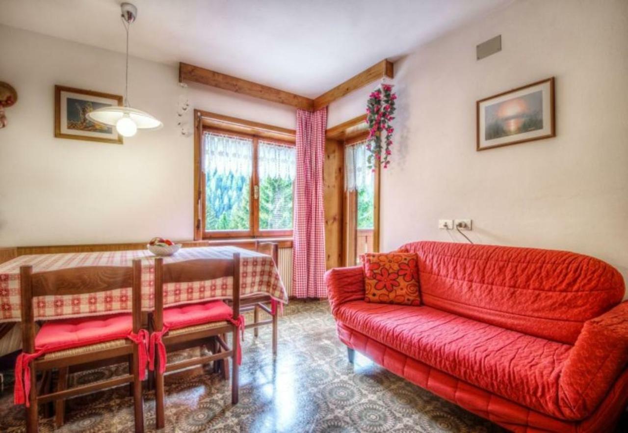 Apartments Fiordalisi โคลฟอสโก ภายนอก รูปภาพ